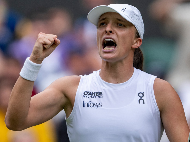 विंबलडन सेमीफाइनल IGA स्वेटेक तक पहुंच गया: दुनिया का नंबर 7 दिखता है और वोल्टफर का शिकार; अलकरज ने सीधे सेटों में कमरे के फाइनल जीते