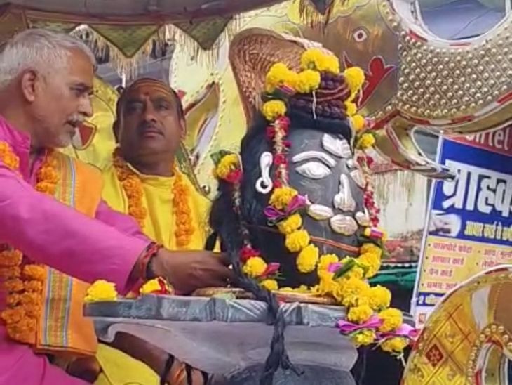 Shivling consecration in Ghansor of Seoni