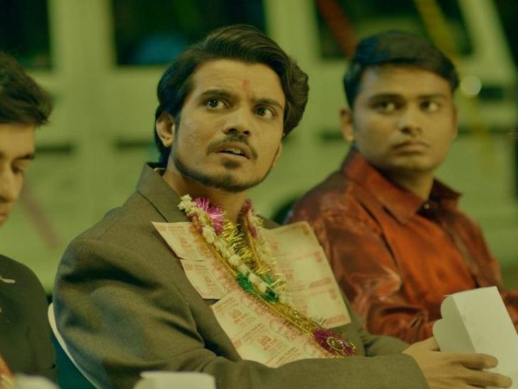 'पंचायत' के 'दामाद जी' को आया हार्ट अटैक:आसिफ खान ने अस्पताल से तस्वीर शेयर कर लिखा- जिंदगी बहुत छोटी है, सबका शुक्रिया अदा कीजिए