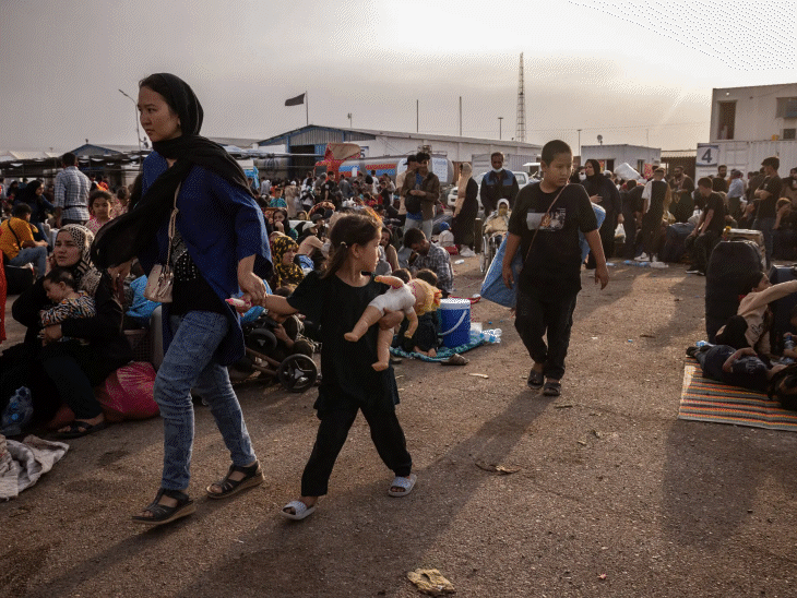 Iran forcibly expelled 1.4 million Afghans | 6 महीने में ईरान ने 14 लाख अफगानी जबरन निकाले: मारा-पीटा, पैसे छीने, नाबालिगों को बिना मां-बाप सीमा पार भेजा, जासूसी-आतंकी हमले के आरोप लगाए