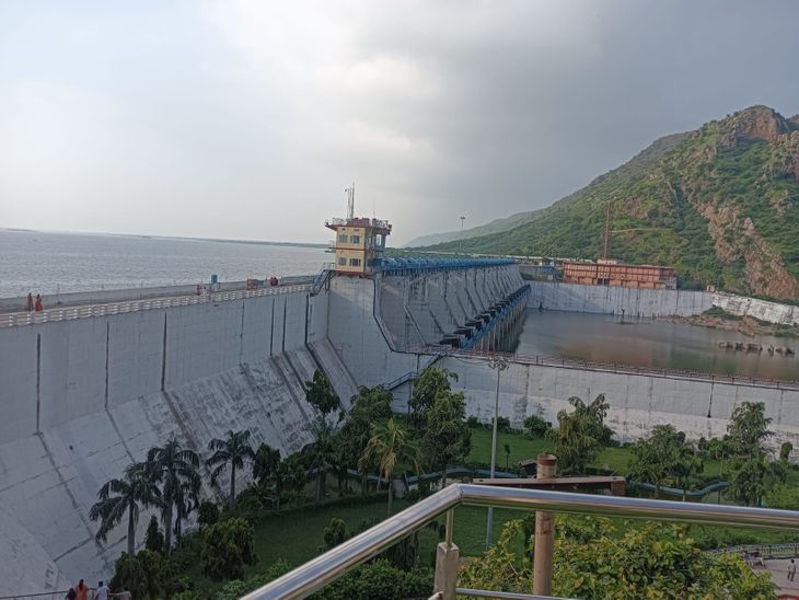 Low water inflow in Bisalpur dam