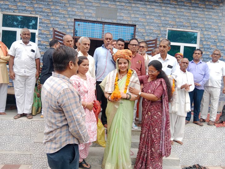 Rampur's Karishma becomes a professor