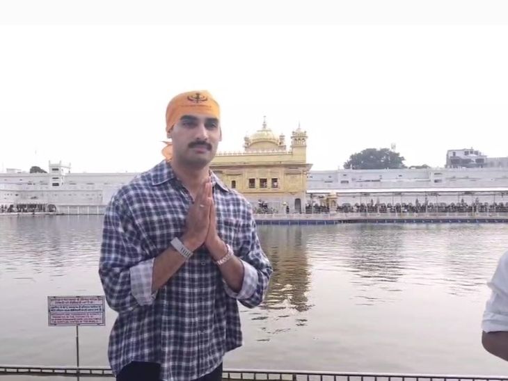 गोल्डन टेंपल पहुंचे बॉलीवुड एक्टर अहान शेट्टी:बोले- अमृतसर के लोगों का प्यार अद्भुत, बॉर्डर-2 फिल्म की शूटिंग के लिए आए थे