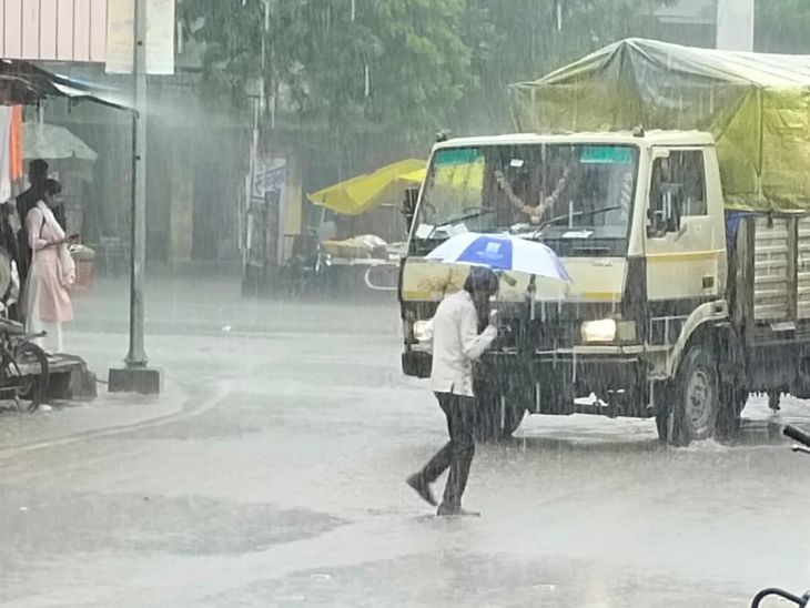 25 mm rain in 16 hours in Badi Sadri