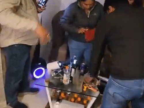 Pune Rave Party Raid; NCP SP Eknath Khadse Son In Law | Pranjal Khewalkar | पुणे रेव पार्टी में एकनाथ खडसे के दामाद गिरफ्तार: NCP (SP) नेता बोले- कार्रवाई के पीछे राजनीतिक साजिश संभव, पुलिस ने गांजा-शराब, हुक्का जब्त किया