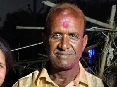 A petrol pump employee was hit by a scooter in Siwan