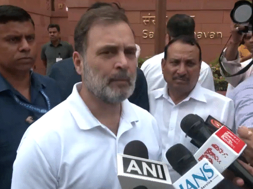 Rahul Gandhi Vs Narendra Modi; Donald Trump Ceasefire Deal | Parliament | राहुल बोले-मोदी सीजफायर पर बोलेंगे तो ट्रम्प सच्चाई बता देगा: ट्रेड डील पर इनको और दबाएगा; PM ने बोला था- किसी नेता ने जंग नहीं रुकवाई