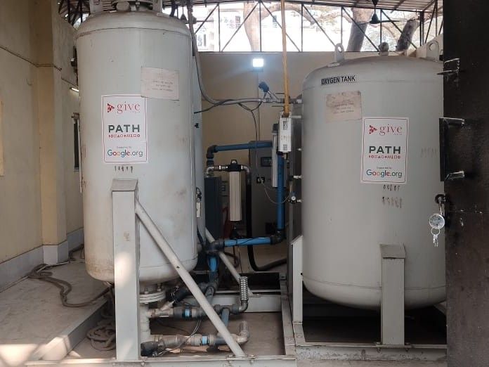 2 oxygen plants of Sadar Hospital closed for one month | एक महीने से ...