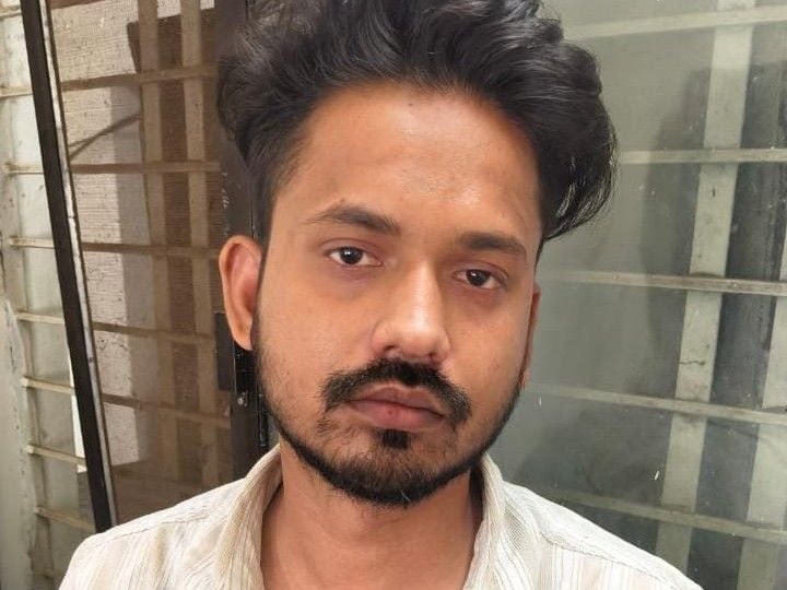 मऊगंज में मेडिकल कर्मचारी नशीली कफ सिरप के साथ गिरफ्तार:  दिसंबर में थी शादी, अब जेल में; 6 जिलों से चला रहा था नेटवर्क – Mauganj News