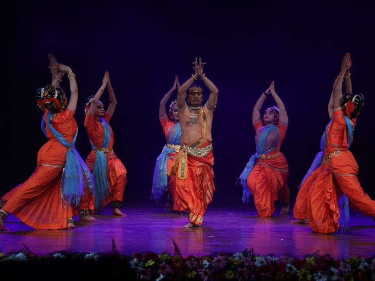 उज्जैन में श्रावण महोत्सव में कल शिव आराधना:  त्रिवेणी संग्रहालय में शास्त्रीय गायन, वादन और नृत्य की प्रस्तुतियां शाम 7 बजे से – Ujjain News