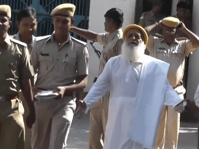Asaram Bail | Rajasthan High Court Asaram Bapu Rape Case Update | राजस्थान हाईकोर्ट ने रेपिस्ट आसाराम को अंतरिम जमानत दी: बीमारी को आधार बनाया था, कार्डियोलॉजिस्ट सेहत की जांच कर कोर्ट को रिपोर्ट सौंपेंगे – Jodhpur News