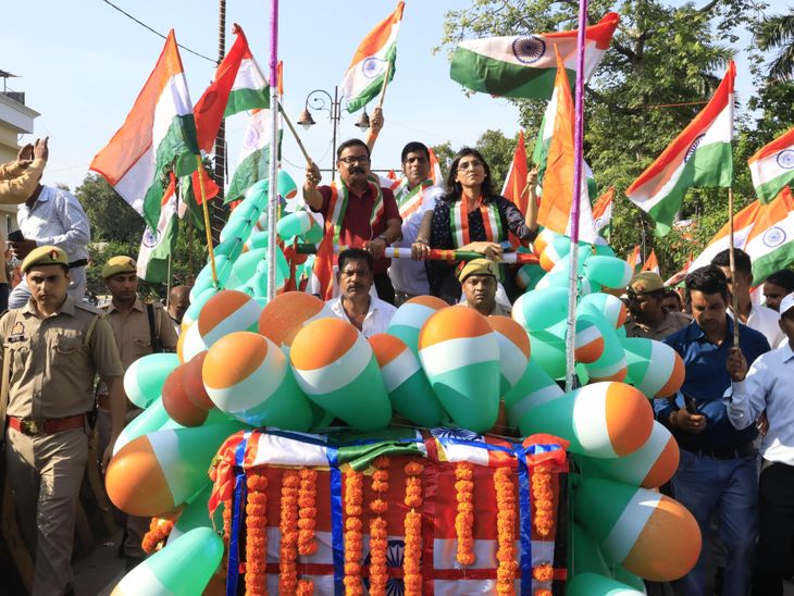 Bareilly DM & CDO Lead Grand Tricolor Rally on 79th Independence Day 2025