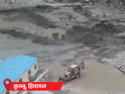 हिमाचल में 2 दिन में 4 जगह बादल फटा:घर-गाड़ियां मलबे में दबीं, UP के 20 जिलों में बाढ़; आज MP-राजस्थान में बारिश का अलर्ट- INA NEWS