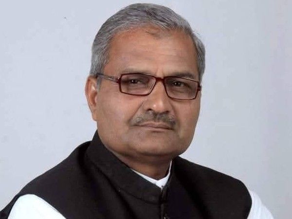 Rewa MP's statement caused a stir | रीवा सांसद का पूर्व विधानसभा ...