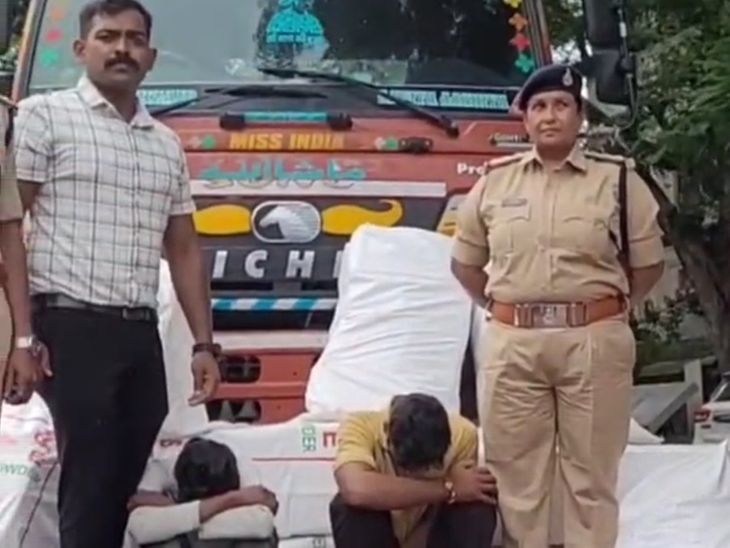 Thieves caught during blockade in Dewas, goods worth Rs 30 lakh seized ...
