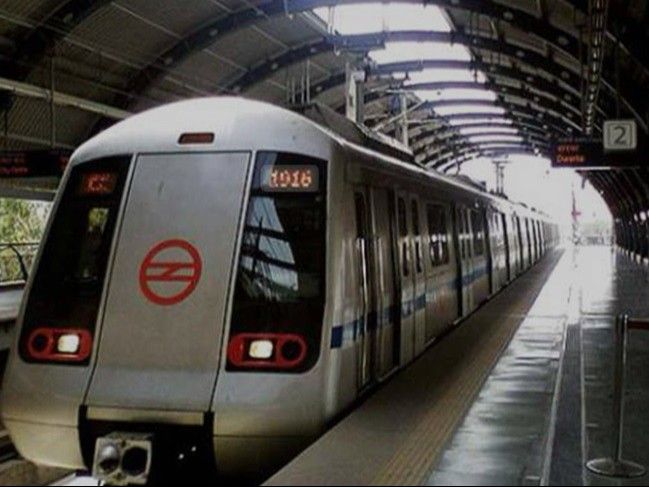 बहादुरगढ़- दिल्ली मेट्रो में आज से सफर महंगा:स्मार्ट कार्ड पर 10 प्रतिशत छूट; किराया 1 से 4 रुपए तक बढ़ा- INA NEWS