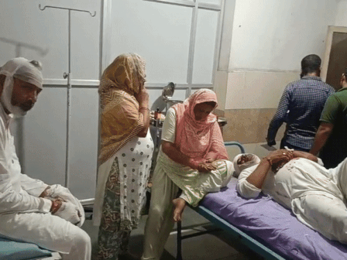 सोनीपत में दो गुटों में खूनी जंग, महिला की मौत:  प्लॉट को लेकर हुआ झगड़ा; दोनों तरफ से लाठी-डंडे चले, 10 घायल – Gohana News