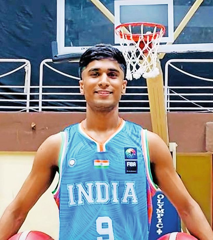 Basketball academy player Mohammad Raza selected in national team ...