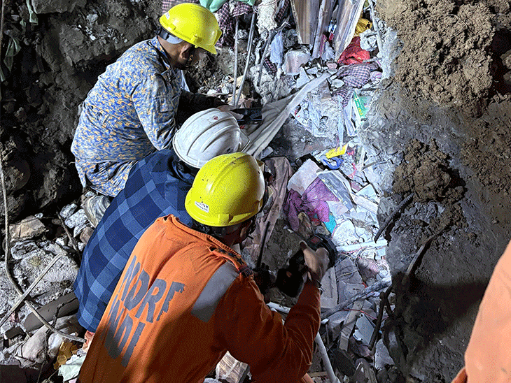 Mandi Sundarnagar BBMB Colony Land slide | 4 members a family died | Six deadbody recovered | Himachal | मंडी में एक परिवार के 4 लोगों की मौत: काफी देर मलबे से आती रही आवाजें; 7 शव बरामद, स्कूटी-सुमो भी चपेट में आई – Mandi (Himachal Pradesh) News