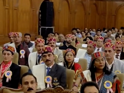 Himachal Pradesh state teacher award 2025 Update | National Teacher award | Shishu Pal | Governor Shiv Pratap Shukl | CM Sukhvinder Sukhu | Shimla | हिमाचल के 32 शिक्षकों को स्टेट टीचर अवॉर्ड: गवर्नर ने सम्मानित किया, खुद सम्मान लेने से किया इनकार; सोलन के शिशुपाल को राष्ट्रपति देंगी पुरस्कार – Shimla News