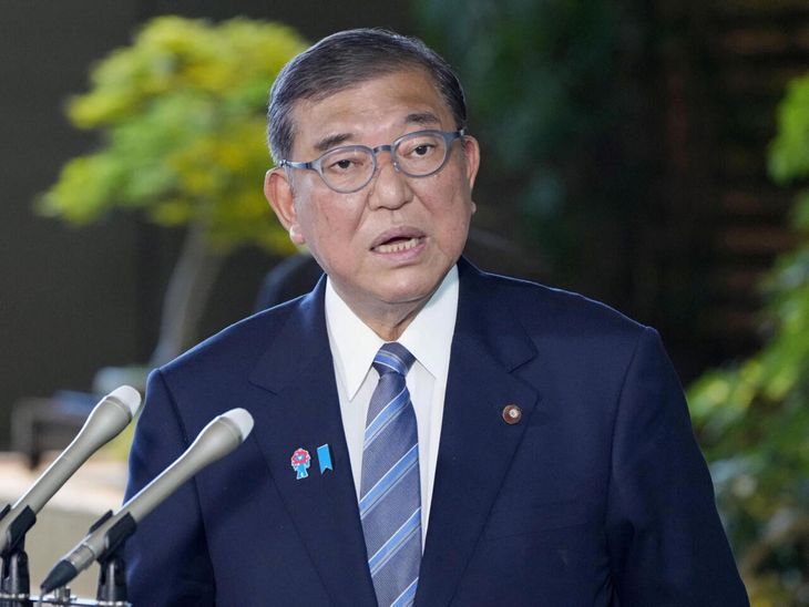 जापान के पीएम का इस्तीफा देने का फैसला:पार्टी टूटने से बचाना मकसद; बहुमत खोने के बाद उन्हें हटाने की मांग तेज हुई थी