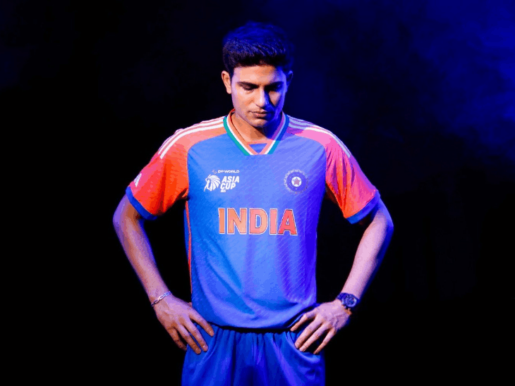 एशिया कप में टीम इंडिया: बिना स्पॉन्सर, जर्सी पर क्या लिखा? क्रिकेट India Plays Asiacup Without Sponsor news image