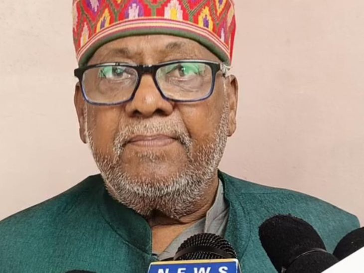 Former MP Harinarayan Rajbhar attacks OP Rajbhar