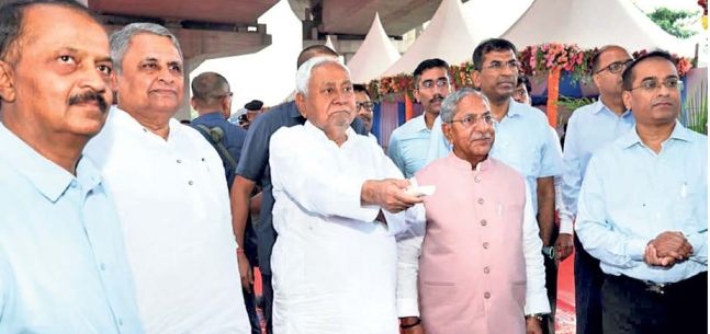 The road from Didarganj to Karjan will be four lane