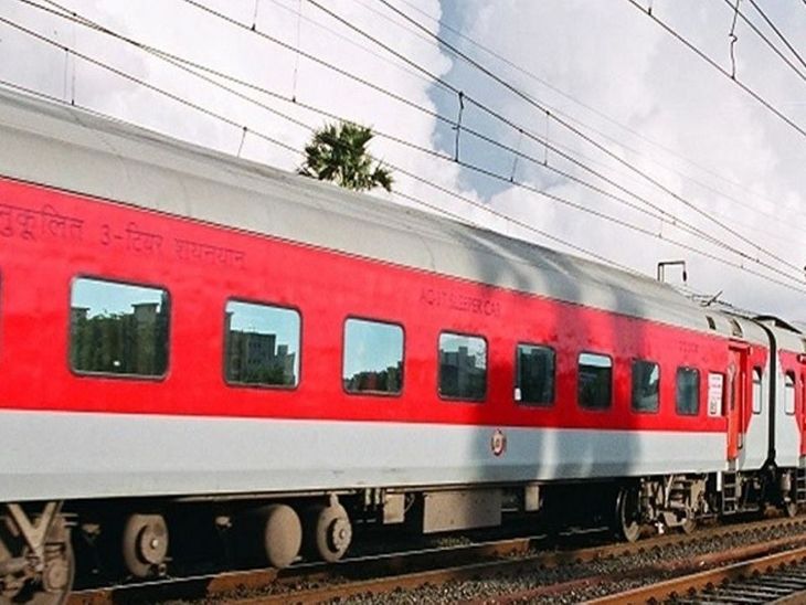 रेलवे ने कश्मीर के लिए पार्सल स्पेशल चलाने का ऐलान:कश्मीर का ताजा सेब अब दिल्ली में मिलेगा, सुबह 5 बजे आदर्श नगर पहुंचेगी- INA NEWS