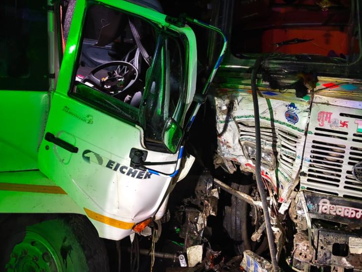 2 trucks collided in Saran, one driver died