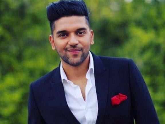 Guru Randhawa distribute wheat seeds to flood affected farmers | गुरु रंधावा बाढ़ प्रभावित किसानों को बाटेंगे गेहूं के बीज: सिंगर बोले-दोबारा खेती शुरू करने में मदद मिलेगी; इससे पहले भी कर चुके हैं मदद