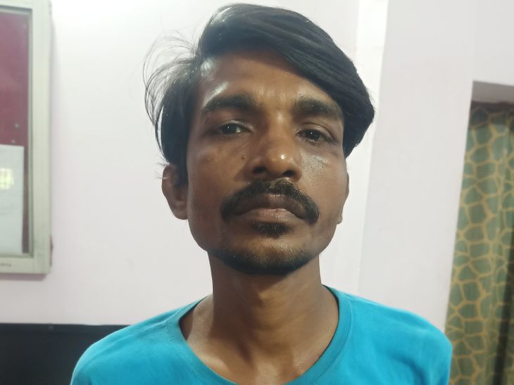 बच्चों के गले से लॉकेट चोरी करने वाला चोर धराया:  ब्लेड से काटता था धागा, सीसीटीवी फुटेज से पहचान; पहले भी जा चुका जेल – Palamu News