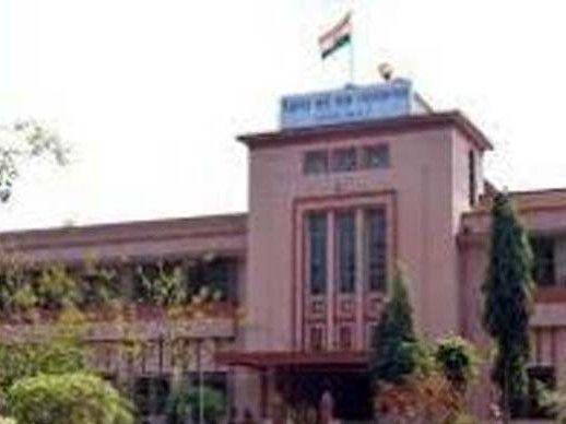 Chhattisgarh Raigarh court sentenced the criminals who looted cash