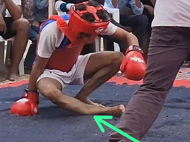 Player injured in boxing match | बॉक्सिंग मैच में खिलाड़ी को लगी चोट ...