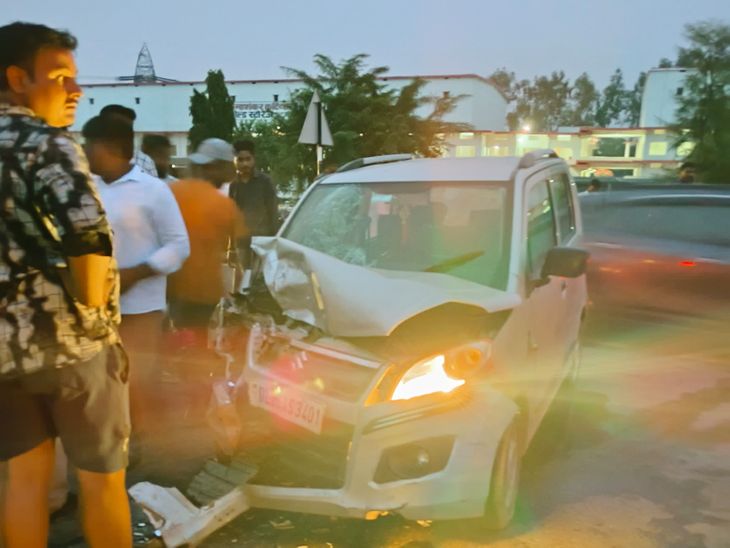 Scorpio collides with Wagon R