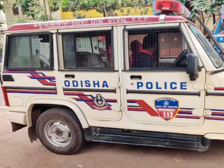 Student gang raped near Puri beach in Odisha | ओडिशा में पुरी बीच के पास स्टूडेंट से गैंगरेप: दोस्त के हाथ बांधे; आरोपी पैसे मांग रहे थे, इनकार करने पर बलात्कार किया