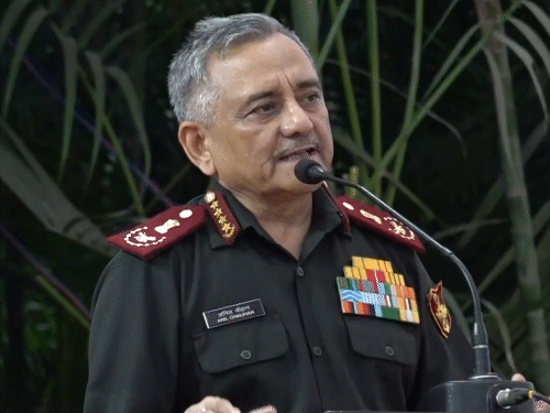 CDS बोले- ऑपरेशन सिंदूर में हमने पाकिस्तान को हराया:  फौज वह जगह, जहां भाई-भतीजावाद नहीं, आर्म्ड फोर्सेस देश सेवा और दुनिया देखने का अच्छा मौका
