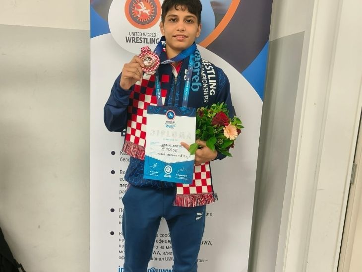 2025 World Wrestling Championships Zagreb, Antim Panghal India’s Medal Bronze | अंतिम पंघाल ने वर्ल्ड चैंपियनशिप में जीता दूसरा ब्रॉन्ज: विनेश के बाद दो मेडल जीतने वाली दूसरी भारतीय महिला; ग्रीको-रोमन पहलवानों को कोई मेडल नहीं