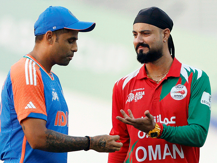 Surya did not come out to bat even after taking 8 wickets. | सूर्या 8 विकेट बाद भी बैटिंग करने नहीं उतरे: कुलदीप ने कप्तान को रिव्यू के लिए उकसाया, हार्दिक-अर्शदीप नॉन-स्ट्राइकर एंड पर रन आउट; मोमेंट्स