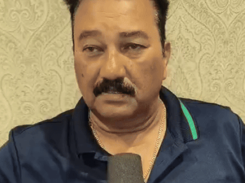Punjab Amritsar cricketer Abhishek Sharma father interview | क्रिकेटर अभिषेक के पिता बोले-देश के लिए खेला बेटा: बेहतर खेलने वाले की होती है जीत; युवराज से प्रेरणा पाने वाला युवाओं का हीरो – Amritsar News