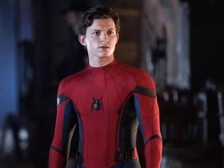 Spider-Man Star Tom Holland Hospitalized After Stunt Injury | स्पाइडर-मैन 4 के सेट पर हादसा: स्टंट के दौरान एक्टर टॉम हॉलैंड के सिर में लगी चोट, अस्पताल में भर्ती
