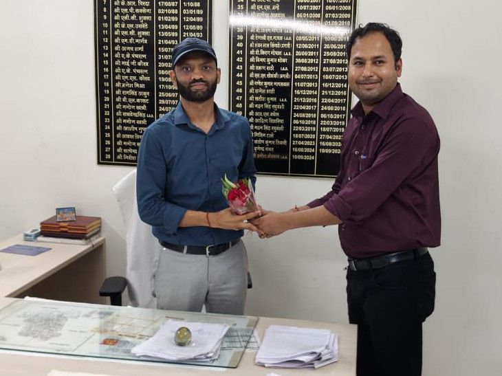 Devendra Pratap Singh took charge as Pipariya SDM