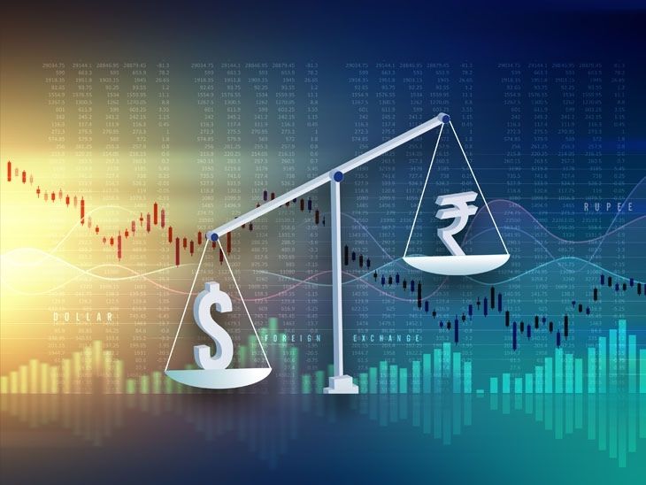 रुपया गिर रहा है: क्या है मार्केट में गिरावट की वजह? शेयर बाजार पर क्या असर? Rupee Hits Record Low Against Dollar news image