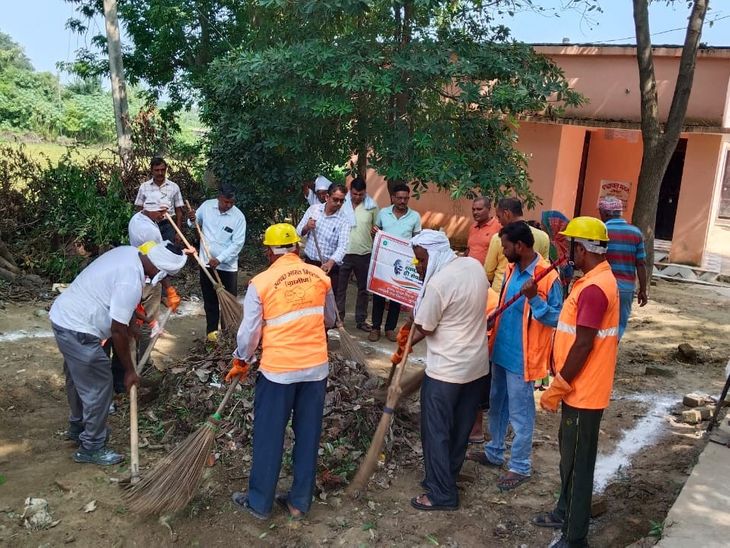 One hour together program in cleanliness campaign