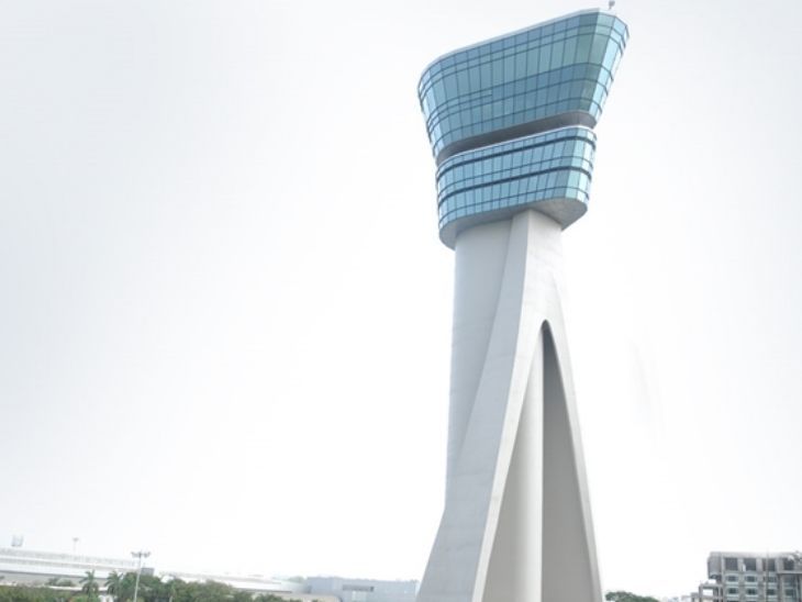 एयर ट्रैफिक कंट्रोल ऑफिसर के लाइसेंस-ट्रेनिंग नियम और सख्त होंगे:ट्रेनी अफसर को बिना जांच कंट्रोल टावर तक एक्सेस नहीं; प्लेन क्रैश रोकने 6 नियम बनाए- INA NEWS