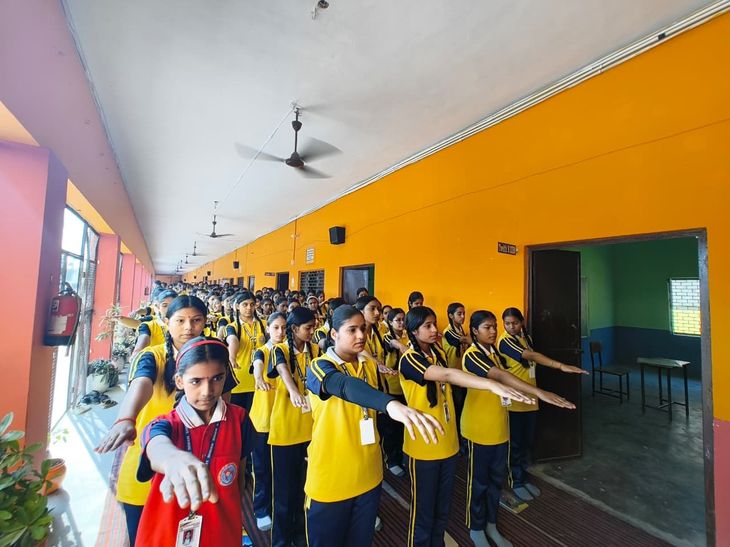 Self-defense training given to girl students in Secunderabad school