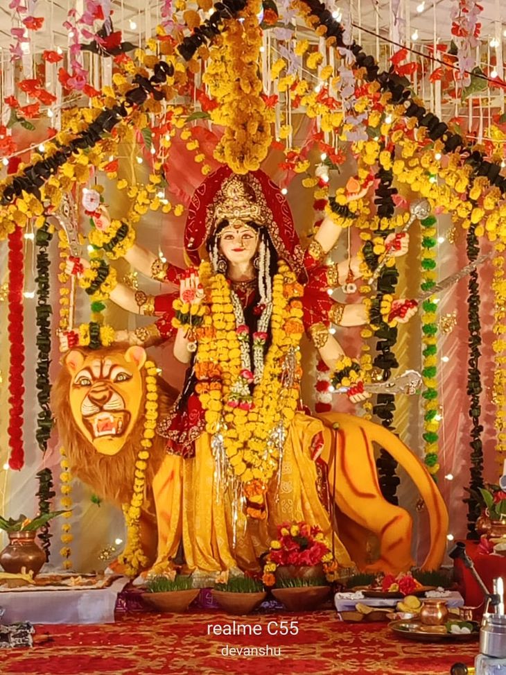 For the first time, a tableau of Mata Rani was installed in Kalwana ...
