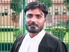 भीम सेना प्रमुख ने अनिरुद्धाचार्य के खिलाफ की शिकायत:गुरुग्राम में बोले-चीफ जस्टिस पर अपमानजनक टिप्पणियां की, संविधान का अपमान बर्दाश्त नहीं- INA NEWS