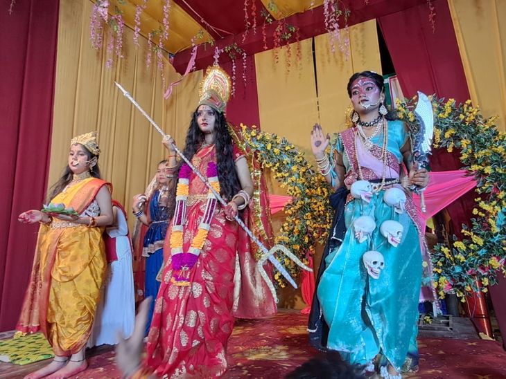 Navratri celebrations in Kumarganj, Durga idols installed at 100 places