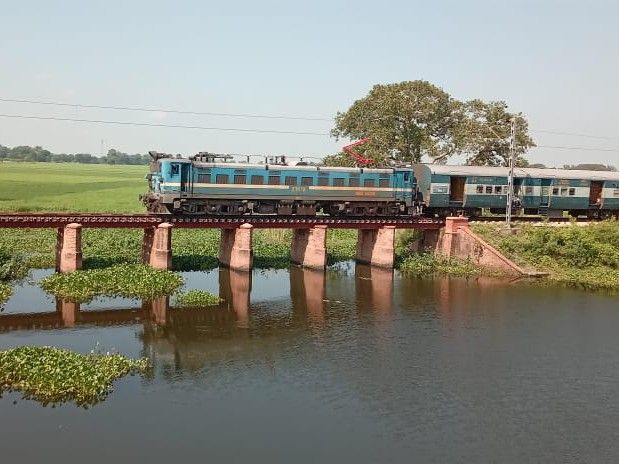 Freight train operations halted on the DT branch line | डीटी ब्रांच ...